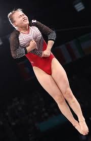 半场战报：奥格斯堡0-0汉堡