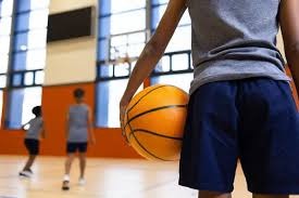 为国征战，感谢有你！国足官方为刚刚退役的尹鸿博送上祝福