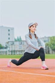 演员潘粤明批评国安：越南也输，你们真行