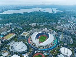 风中有朵雨做的云？曼城新赛季二客球衣曝光：灵感源自雨滴