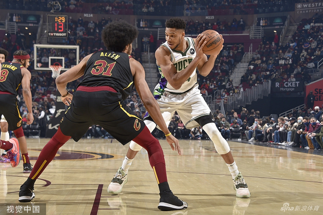 做出了大胆 做出了大胆